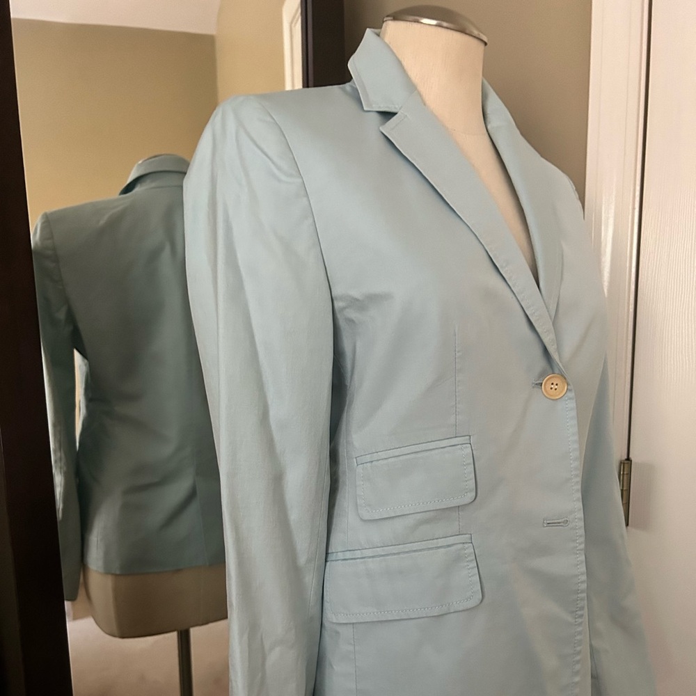 Blazer - Picture 2 of 6